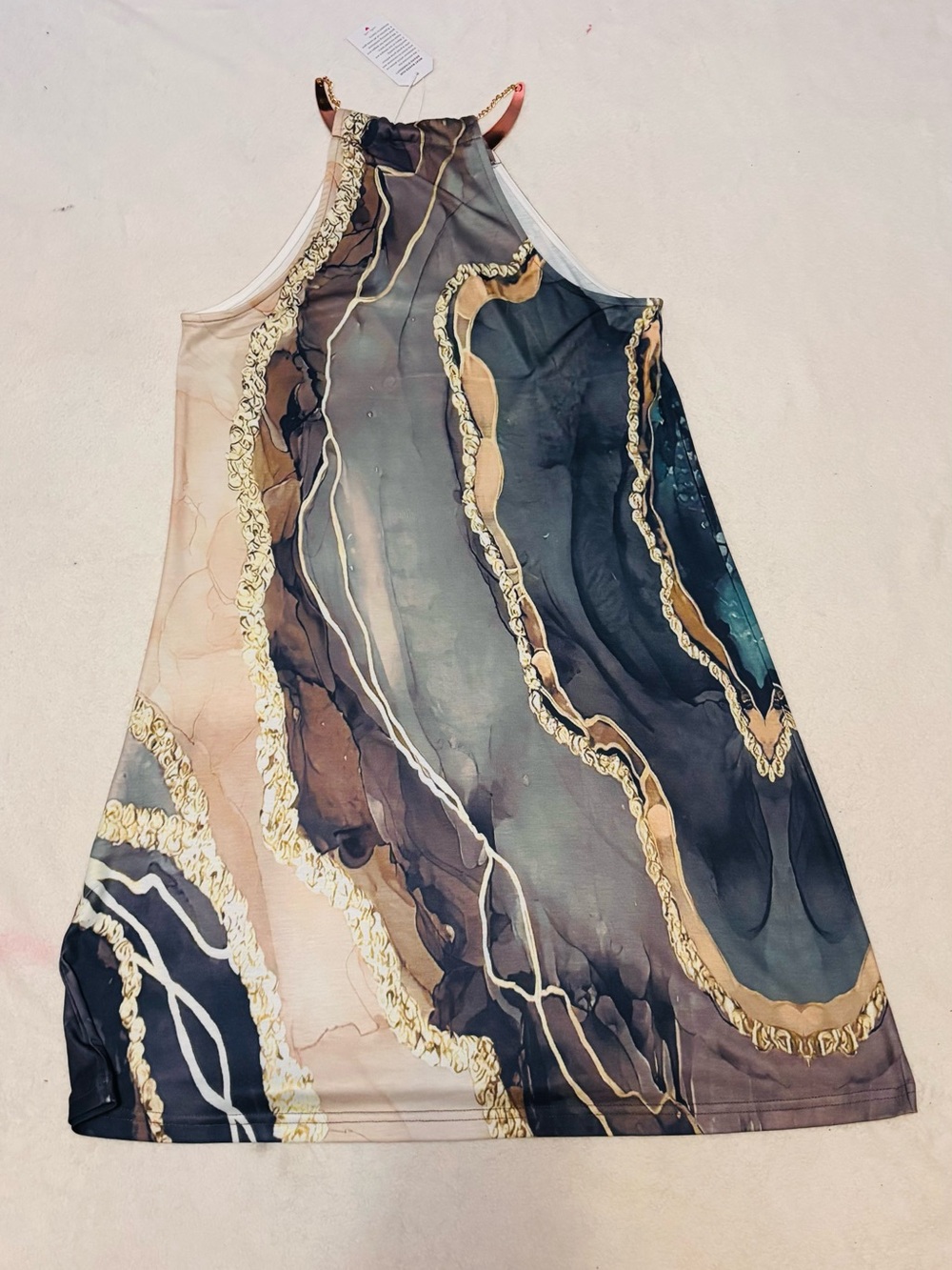 Sleeveless Marble-Print Halter Dress in Neutral Tones - Picture 4 of 7